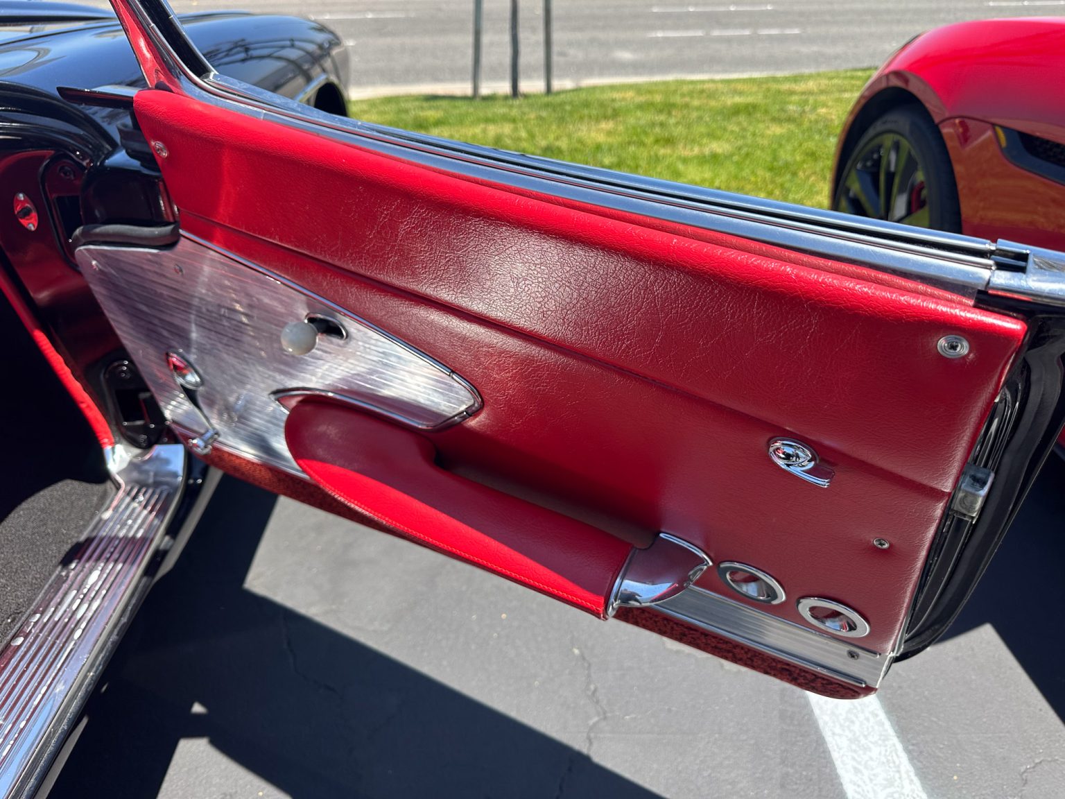 BaT 1961 Black Corvette Fuel Injected 6544