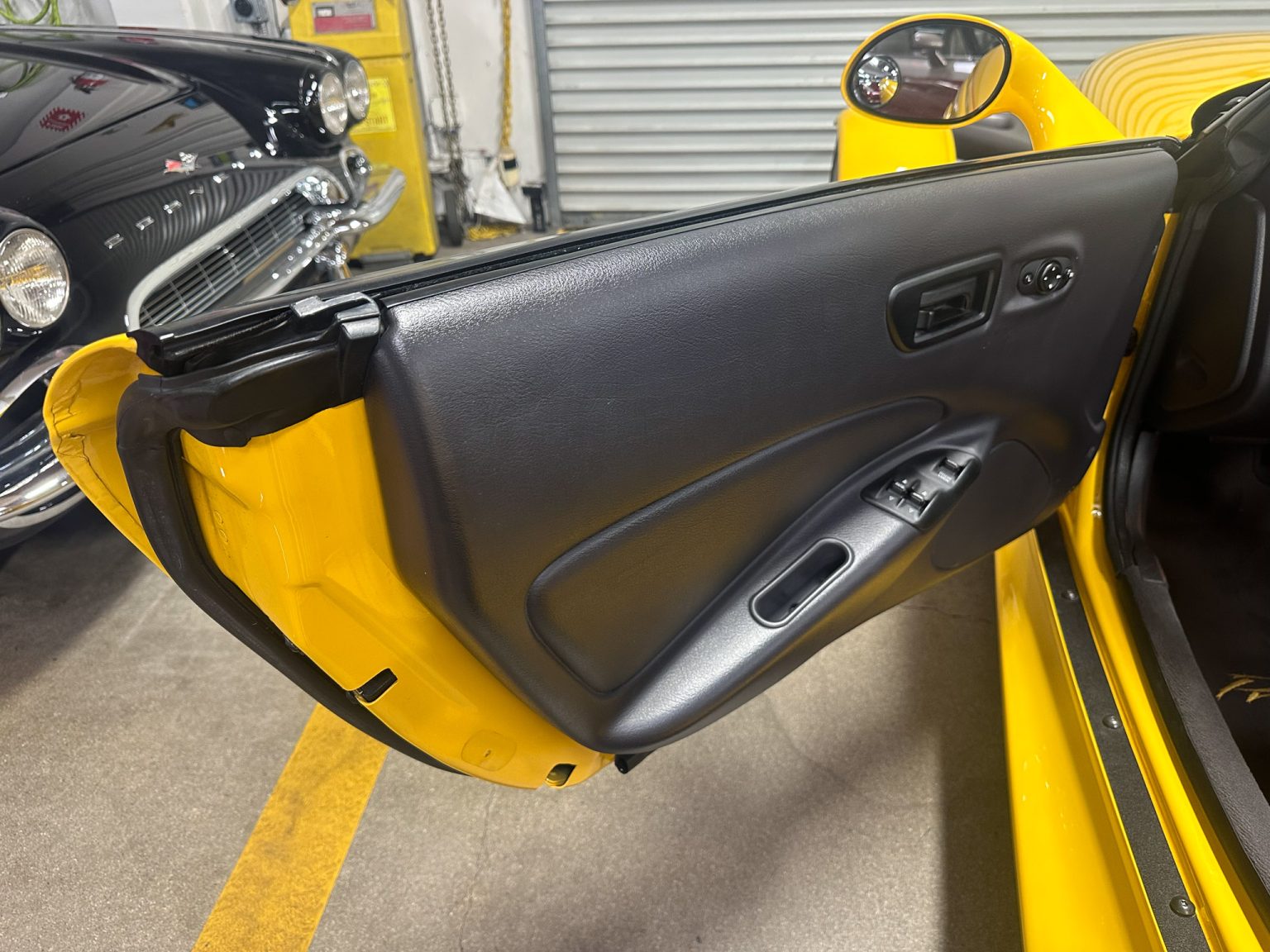 BaT 1999 Yellow Prowler-8649