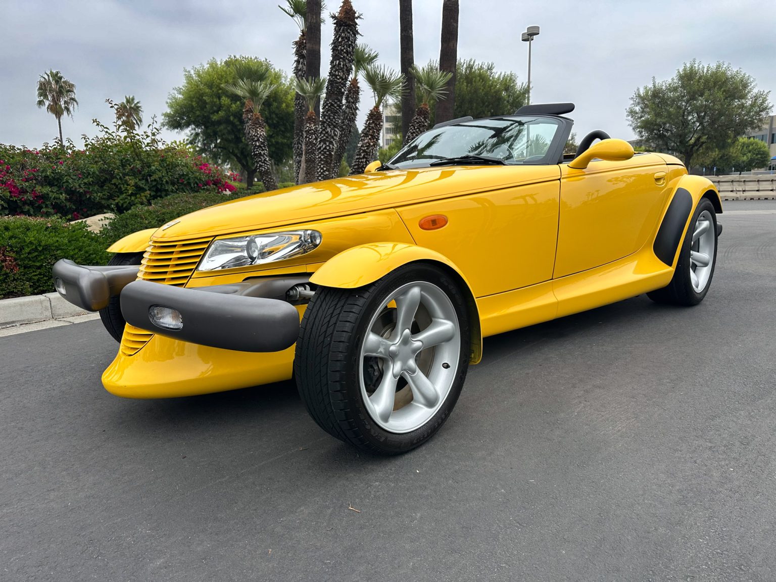BaT 1999 Yellow Prowler-8677