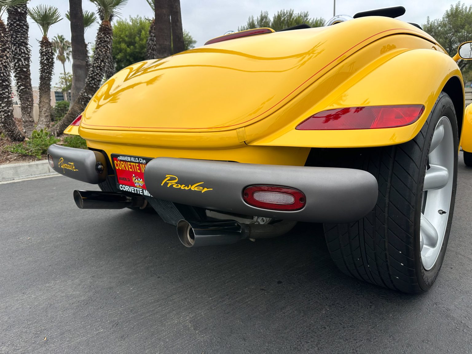 BaT 1999 Yellow Prowler-8686