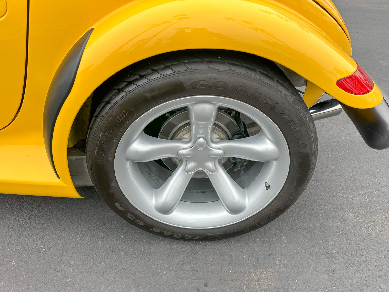 BaT 1999 Yellow Prowler-8691