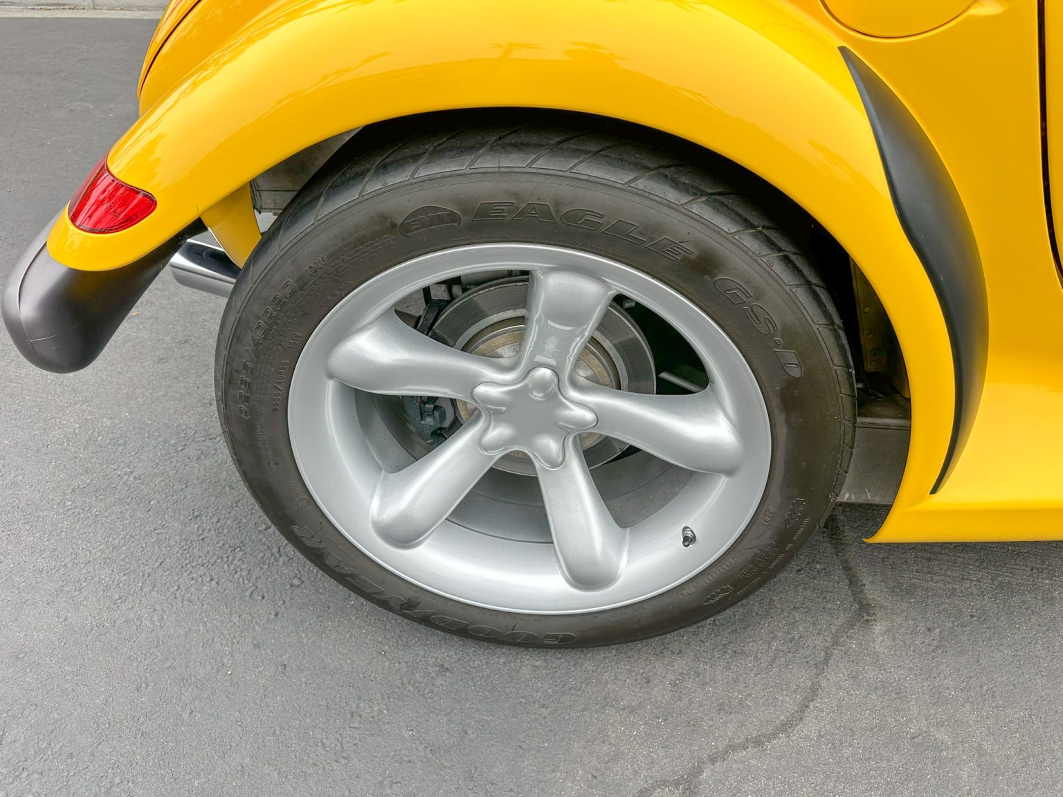 BaT 1999 Yellow Prowler-8692