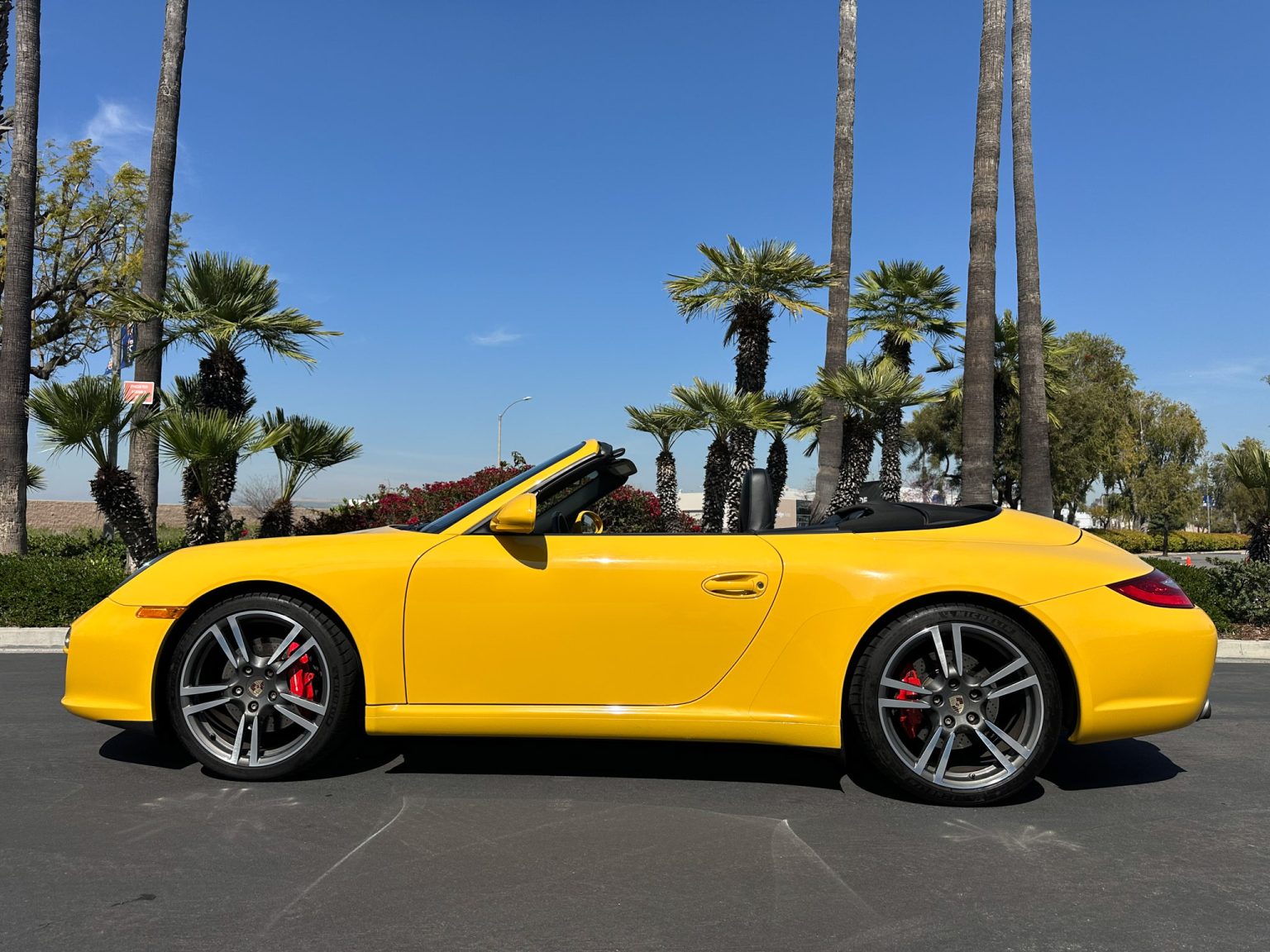 BaT 2011 Yellow Porsche 911 Cab 4143