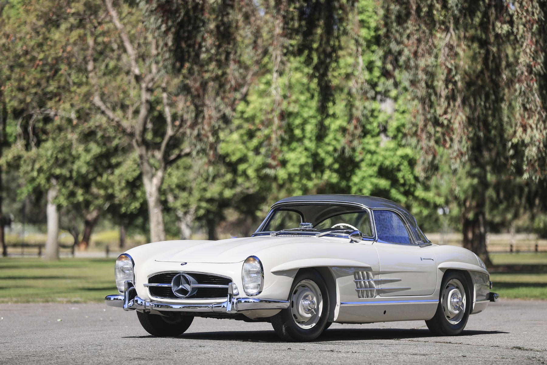 1963 Mercedes Benz 300 SL Roadster_9