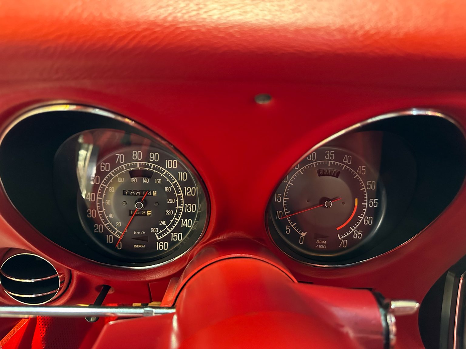 BaT 1977 Silver Corvette Coupe 5652