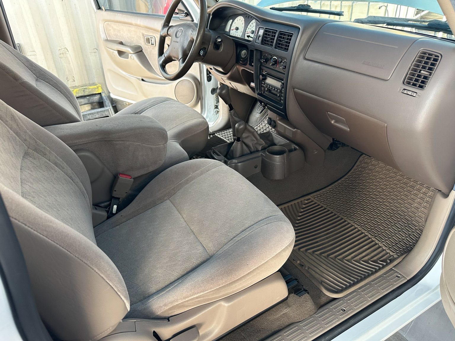 BaT 2002 Toyota Tocoma SR5 V6 Pickup 8327