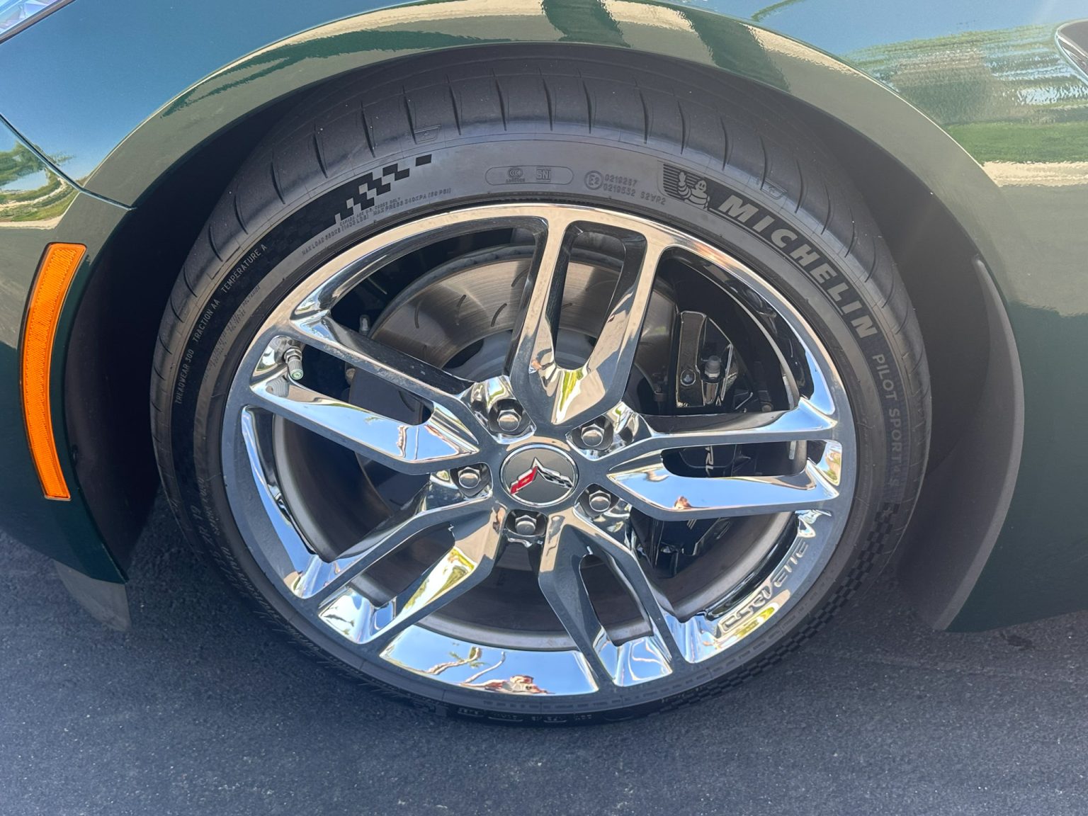 BaT 2014 Lime Rock Green Corvette Convertible 8045