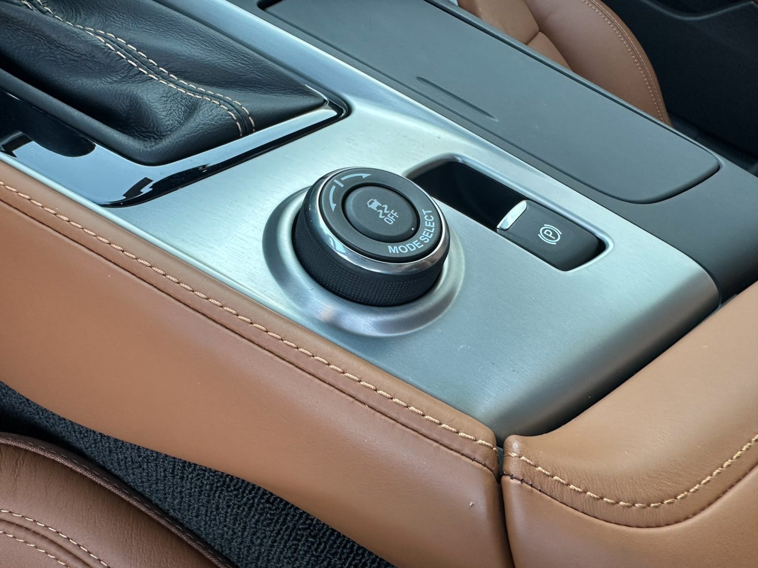 BaT 2014 Lime Rock Green Corvette Convertible 8060